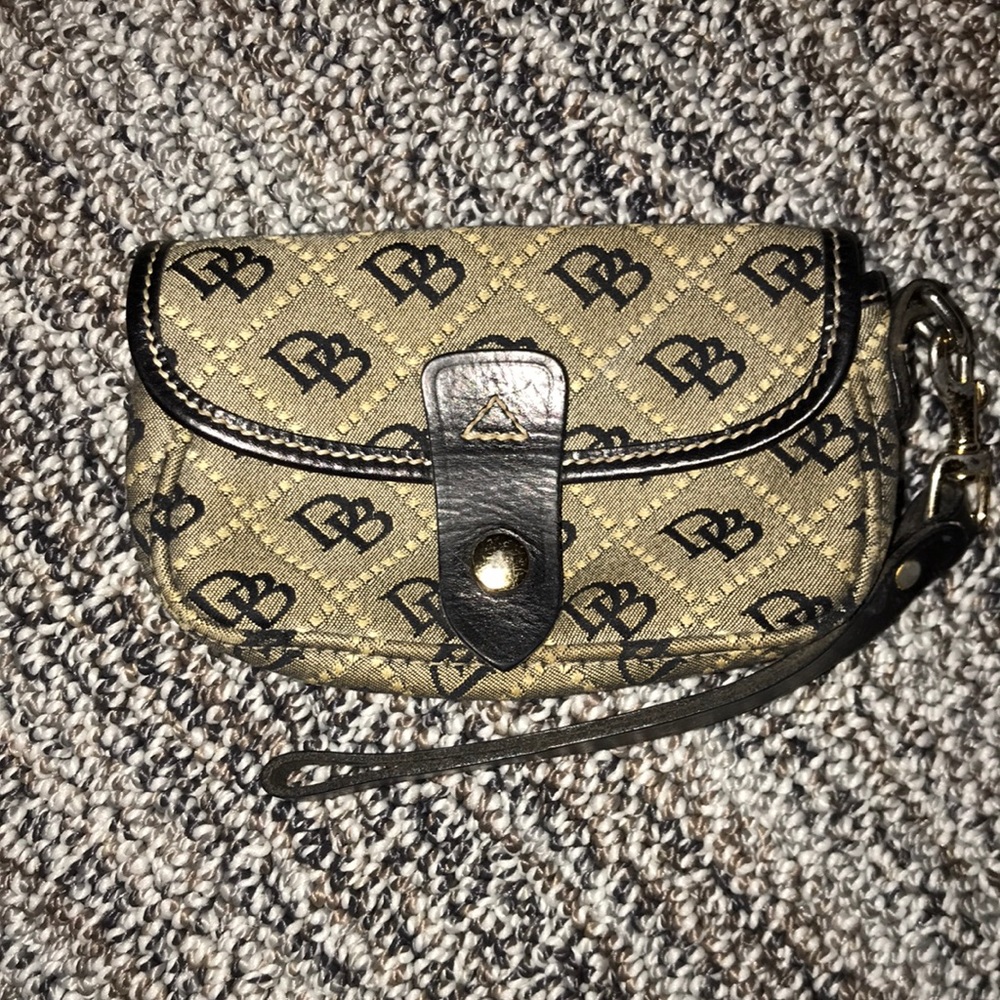 Dooney & Bourke Wristlet
